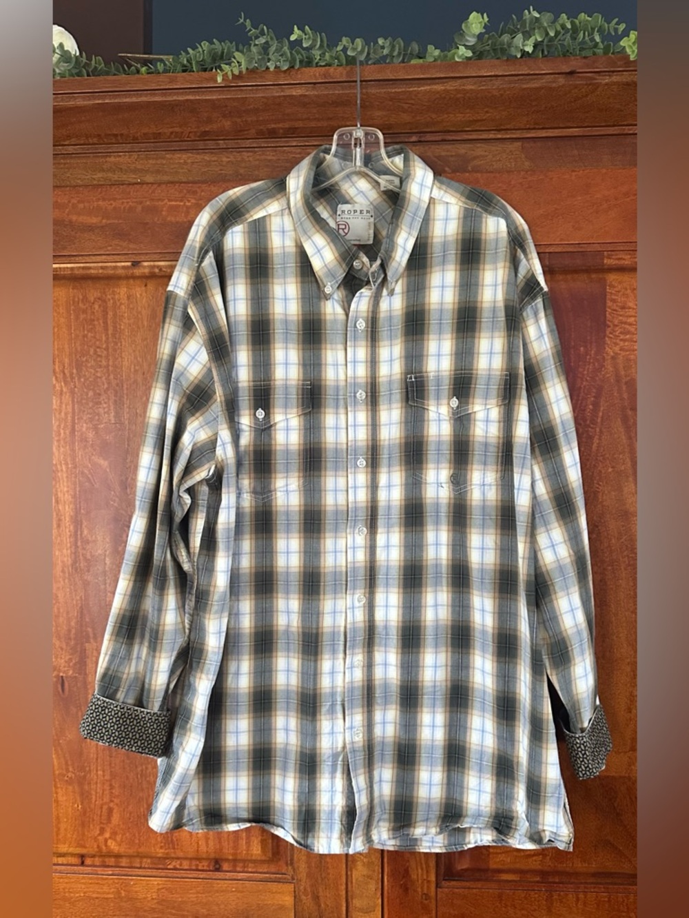 Roper Men's Olive, Cream and Blue Plaid Button-Down Shirt